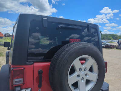 2016 Jeep Wrangler Unlimited, $13995. Photo 7