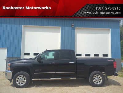 2015 Chevrolet 3500 Crew Cab, $27500. Photo 1