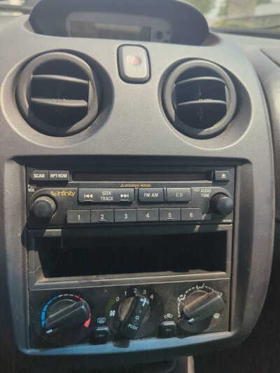 2004 Mitsubishi Eclipse, $9999. Photo 11