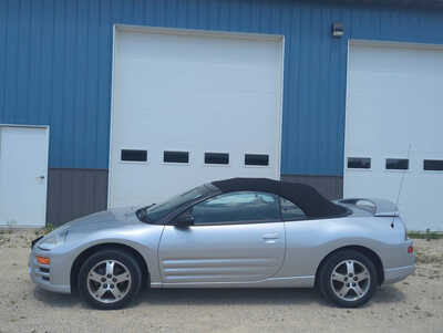 2004 Mitsubishi Eclipse, $9999. Photo 3