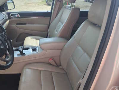 2015 Jeep Grand Cherokee, $11900. Photo 12