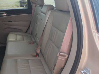 2015 Jeep Grand Cherokee, $11900. Photo 9