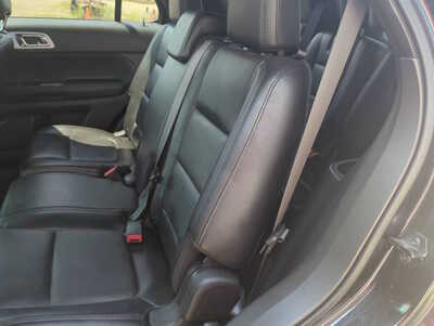 2015 Ford Explorer, $0. Photo 10