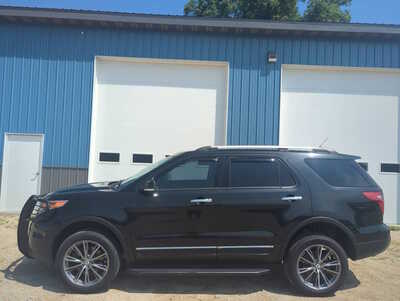 2015 Ford Explorer, $0. Photo 2
