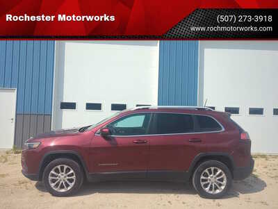 2019 Jeep Cherokee, $11900. Photo 1