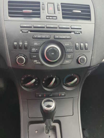 2012 Mazda Mazda3, $4500. Photo 10
