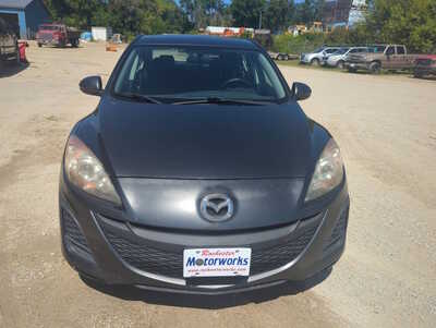 2011 Mazda Mazda3, $4500. Photo 4