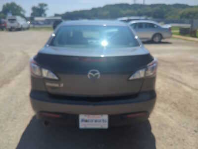 2011 Mazda Mazda3, $4500. Photo 7