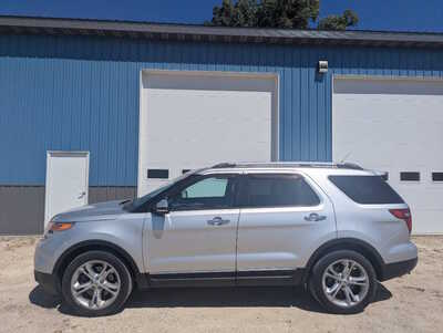 2015 Ford Explorer, $7500. Photo 2
