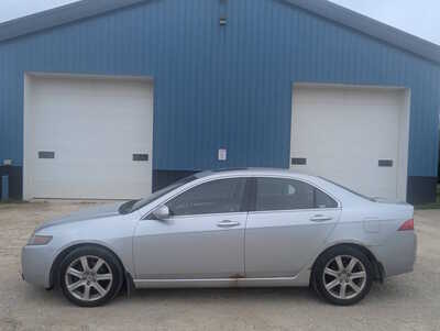 2004 Acura TSX, $2999. Photo 2