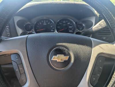 2012 Chevrolet 1500 Crew Cab, $8850. Photo 11