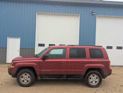 2017 Jeep Patriot, $3995. Photo 3