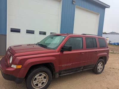 2017 Jeep Patriot, $3995. Photo 4