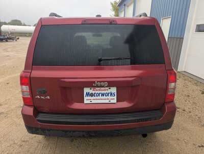 2017 Jeep Patriot, $3995. Photo 6