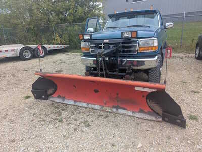 1996 Ford F350 Reg Cab, $14999. Photo 3