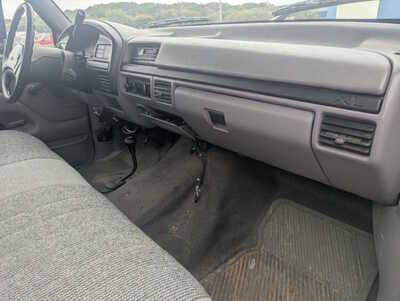 1996 Ford F350 Reg Cab, $14999. Photo 8