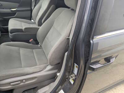 2014 Honda Odyssey, $12750. Photo 11