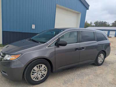 2014 Honda Odyssey, $12750. Photo 3