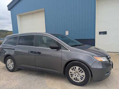 2014 Honda Odyssey, $12750. Photo 6
