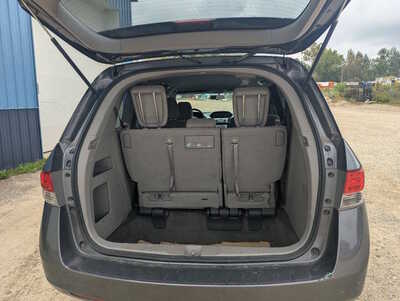 2014 Honda Odyssey, $12750. Photo 9