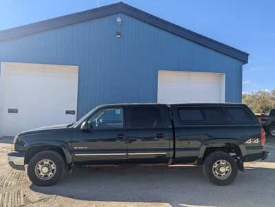 2003 Chevrolet Silverado 1500HD, $5995. Photo 2
