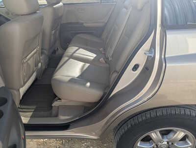 2007 Toyota Highlander, $8988. Photo 10