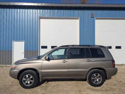 2007 Toyota Highlander, $8988. Photo 2