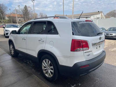 2011 Kia Sorento, $0. Photo 5