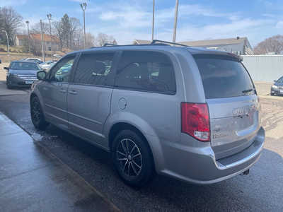 2016 Dodge Caravan, Grand, $0. Photo 4