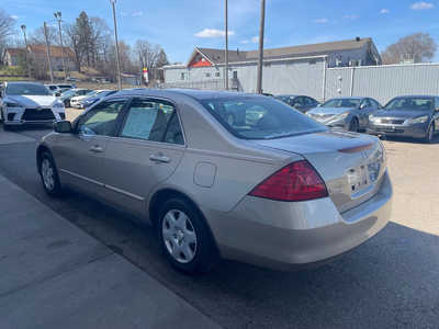 2006 Honda Accord, $0. Photo 5