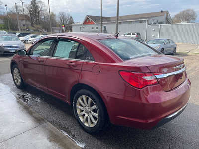 2013 Chrysler 200, $0. Photo 5