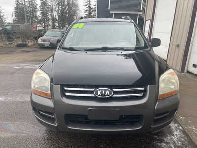 2008 Kia Sportage, $0. Photo 3