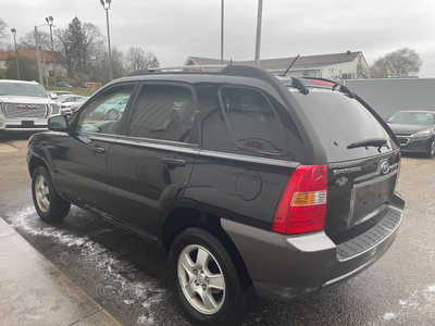 2008 Kia Sportage, $0. Photo 5