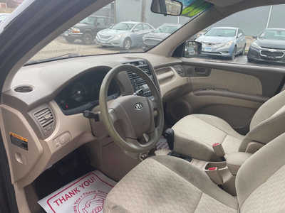 2008 Kia Sportage, $0. Photo 6