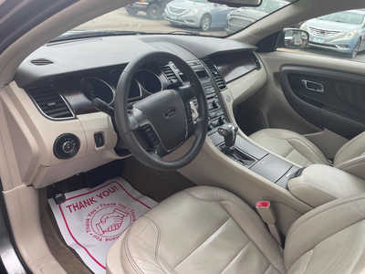 2012 Ford Taurus, $0. Photo 6