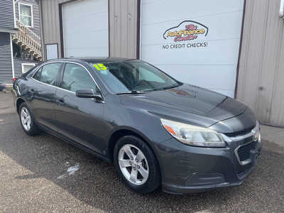 2015 Chevrolet Malibu, $0. Photo 2