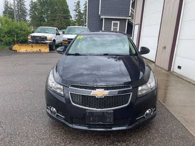 2011 Chevrolet Cruze, $0. Photo 3