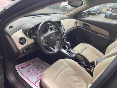 2011 Chevrolet Cruze, $0. Photo 6