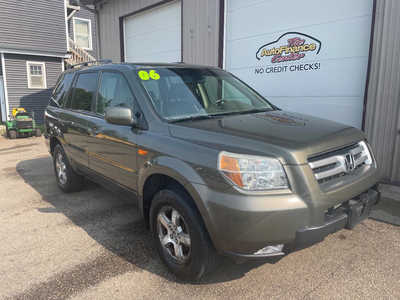 2006 Honda Pilot, $0. Photo 2