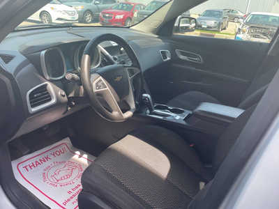 2011 Chevrolet Equinox, $0. Photo 6