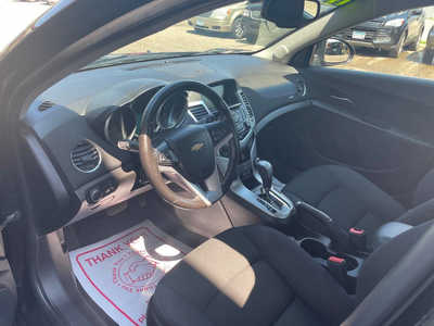 2014 Chevrolet Cruze, $0. Photo 6