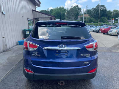 2012 Hyundai Tucson, $0. Photo 5