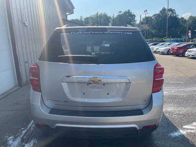 2017 Chevrolet Equinox, $0. Photo 4