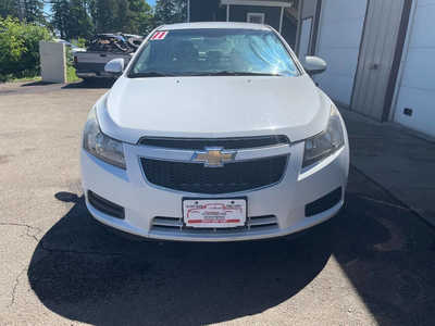 2011 Chevrolet Cruze, $0. Photo 3