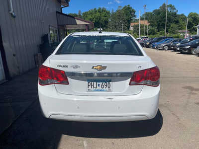 2011 Chevrolet Cruze, $0. Photo 4