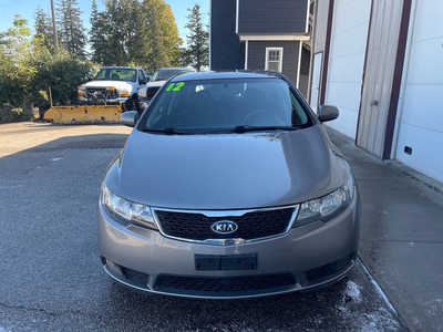 2012 Kia Forte, $0. Photo 3