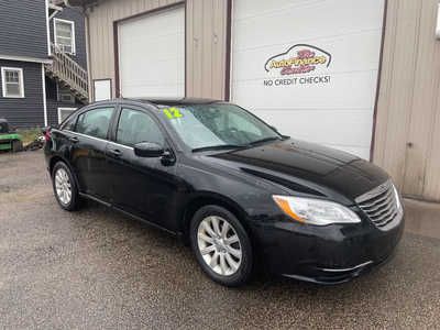 2012 Chrysler 200, $0. Photo 2