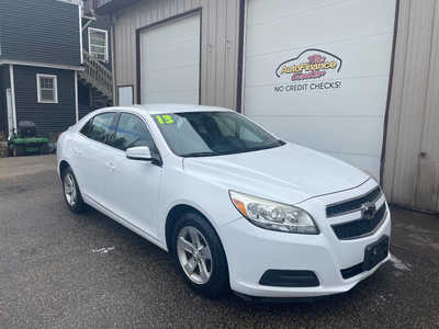 2013 Chevrolet Malibu, $0. Photo 2