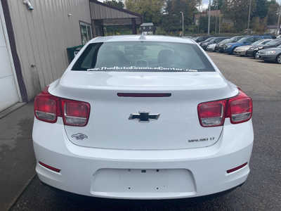 2013 Chevrolet Malibu, $0. Photo 5