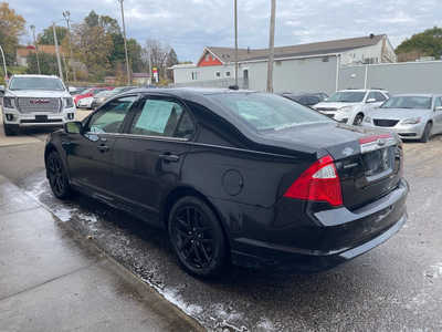 2012 Ford Fusion, $0. Photo 4